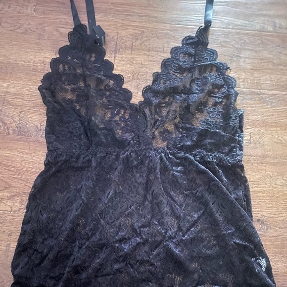 Sold!! Black lace lingerie dress 2X new - Picture 3 of 4